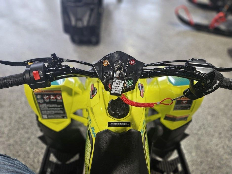 Polaris Outlaw 110 Efi 2026 alt