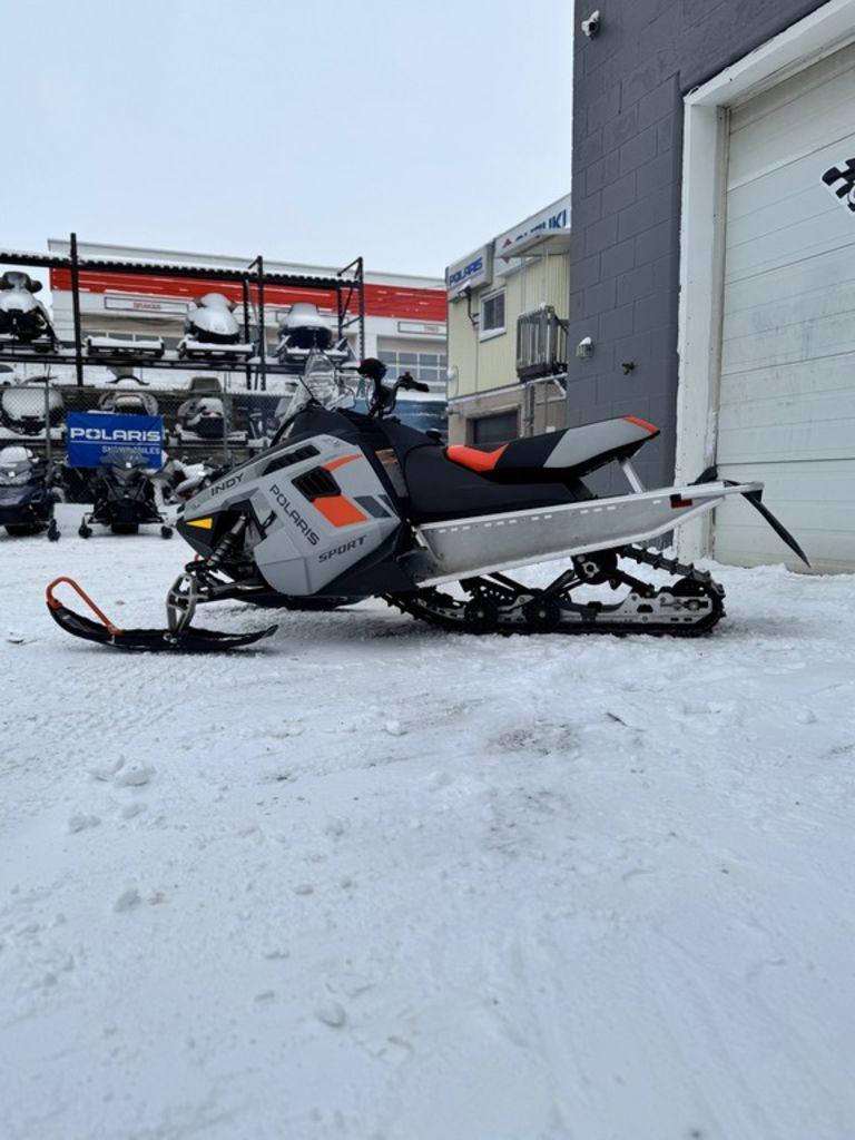 2025 Polaris 550 INDY Sport thumbnail 4