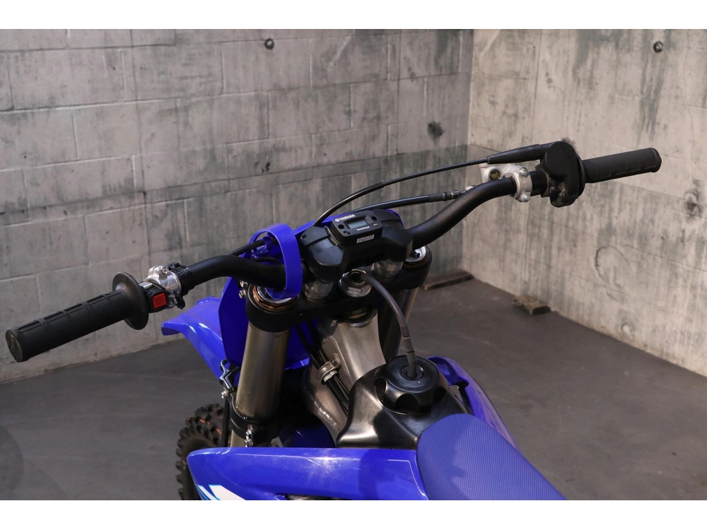 2025 Yamaha Yz250x alt