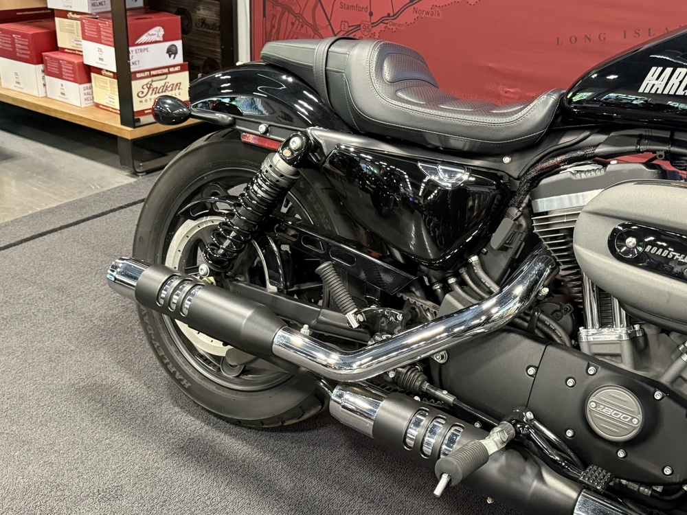 2017 Harley-davidson Sportster Roadster alt