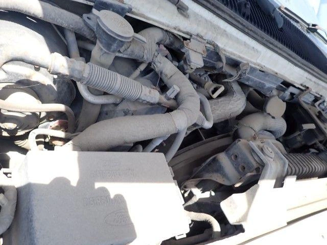 Ford E-450 2004