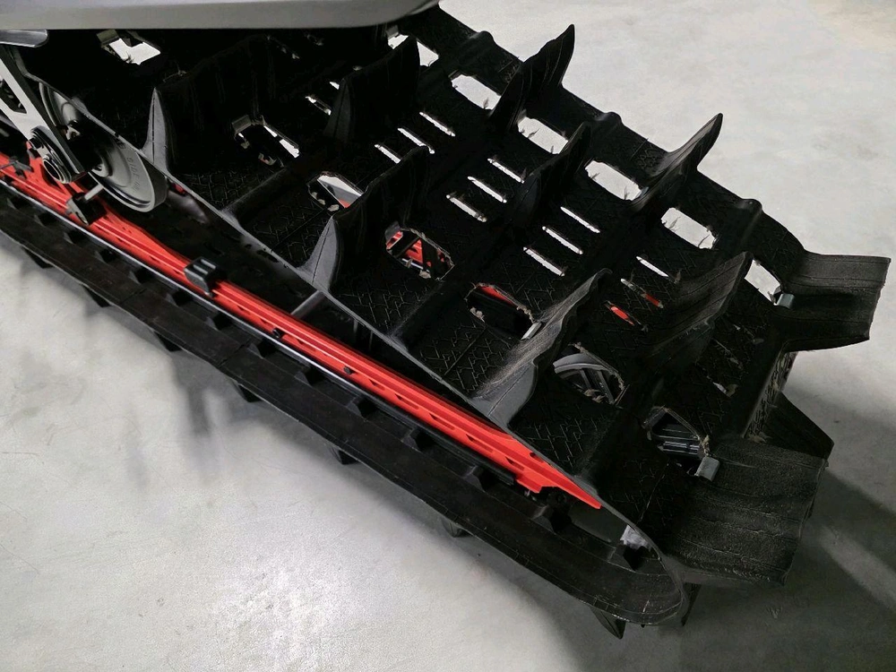Ski-doo Summit X W/ Expert Pkg 154 850 E-tec Powdermax X-light 3.0'' Shot 2026 alt