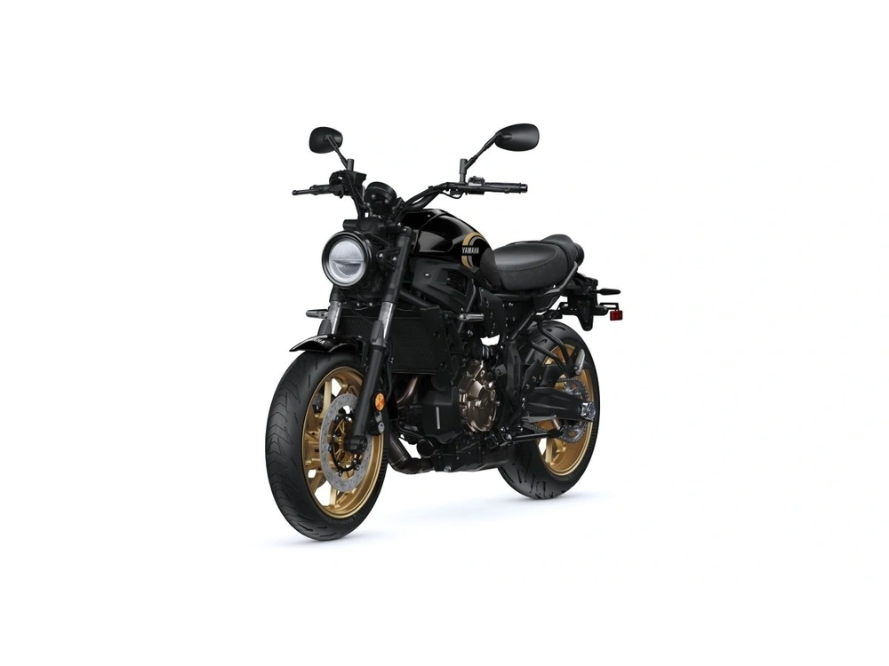 2026 Yamaha Xsr700 alt