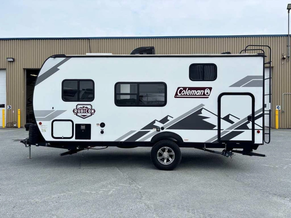 Dutchmen Coleman Rubicon 1628bh 2022 alt