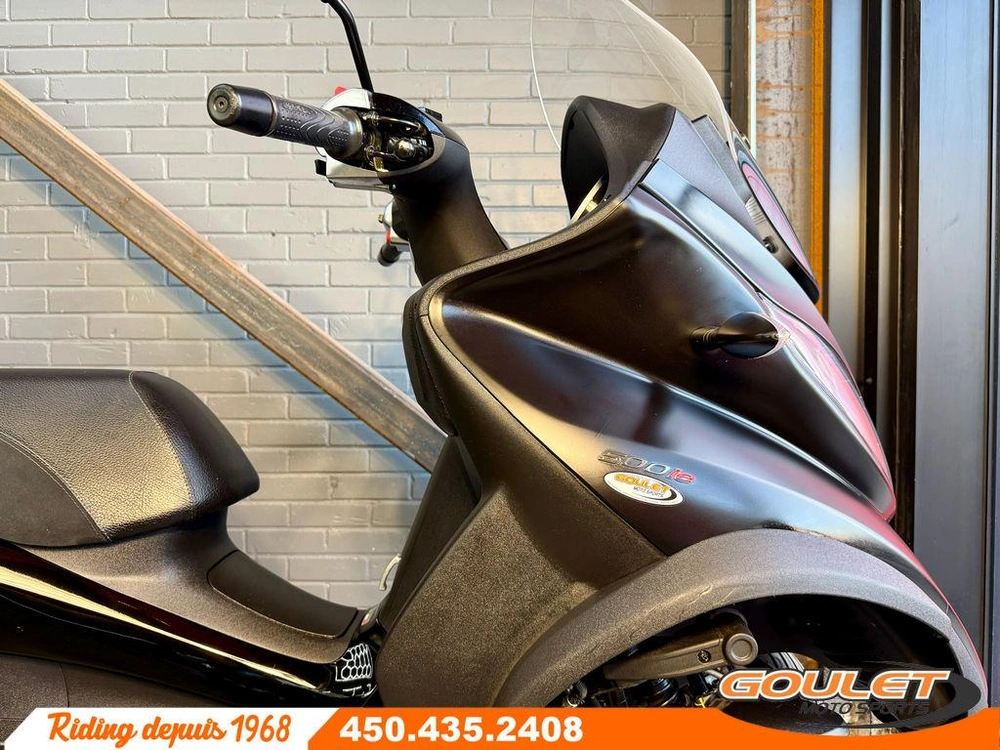 Piaggio Mp3 500 2016 alt