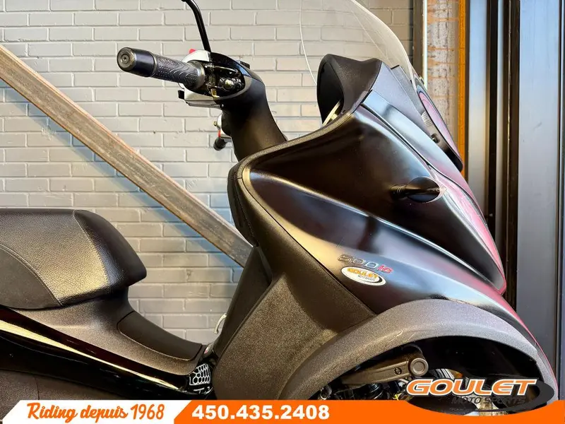 2016 Piaggio MP3 500 thumbnail 5