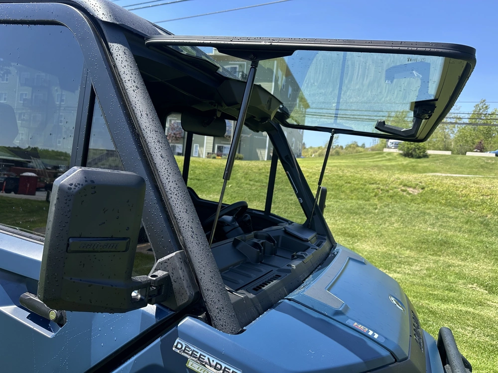 2026 Can-am Defender Ltd Hd11 alt