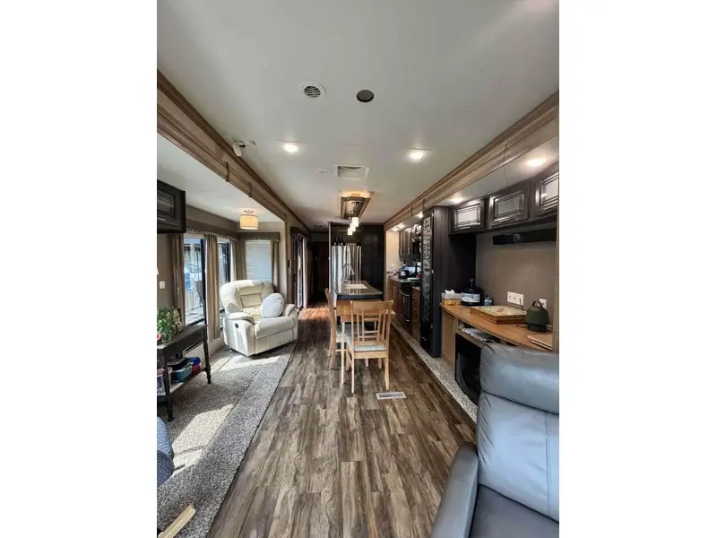 2019 Hy-Line hy-line hy44 thumbnail 11