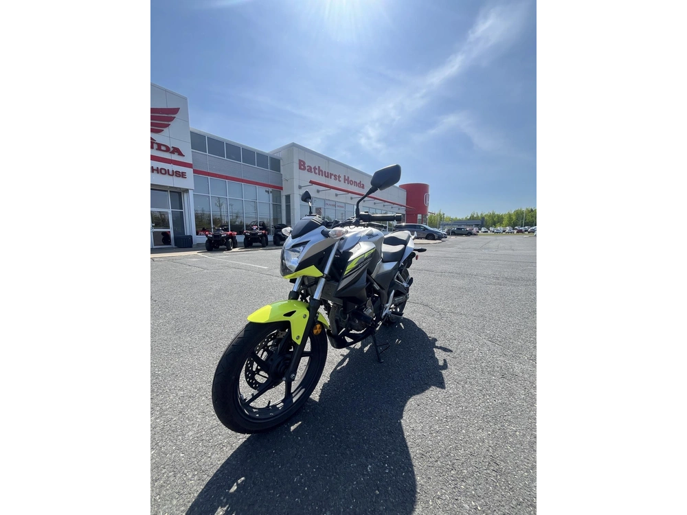 2017 Honda Cb300f alt