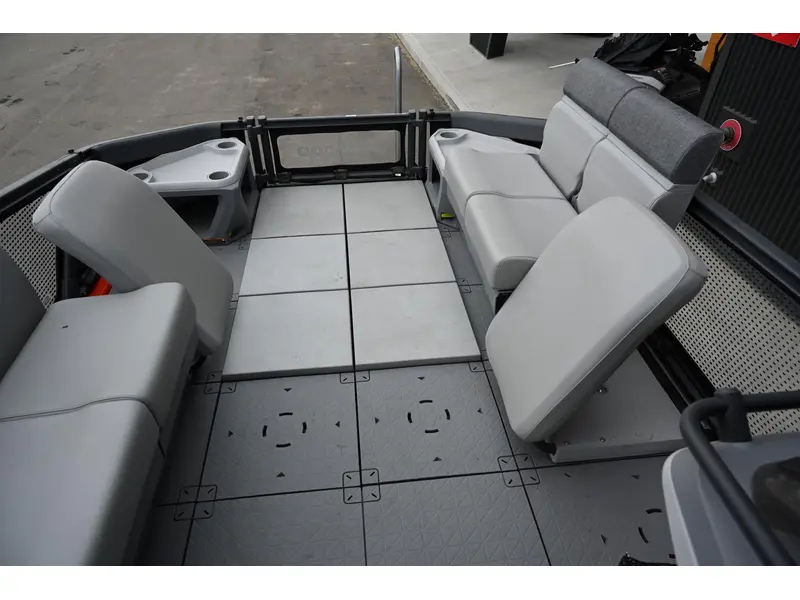 2023 Sea-Doo Switch Sport 21' 230 51PM
