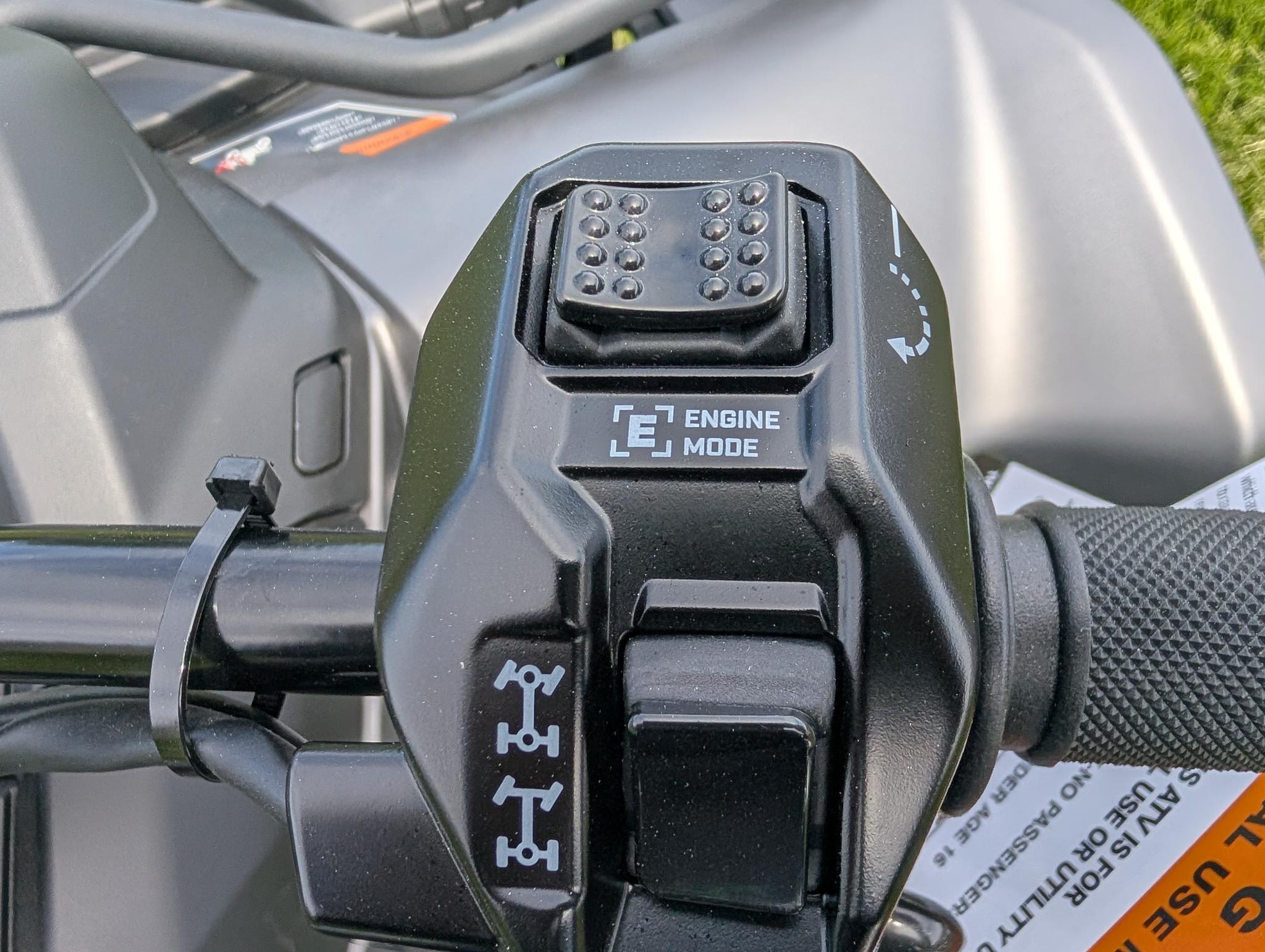 2026 Can-Am Outlander XT 700 thumbnail 13