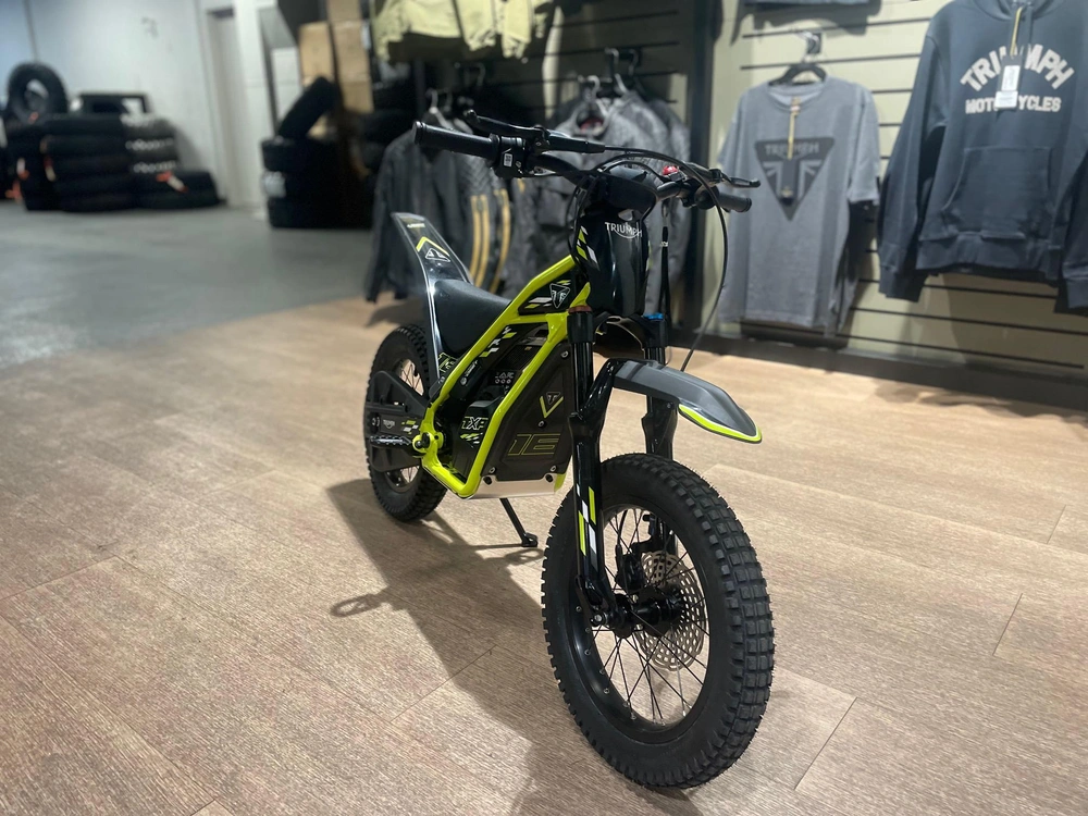 2026 Triumph Txp-16 - Racing Yellow alt