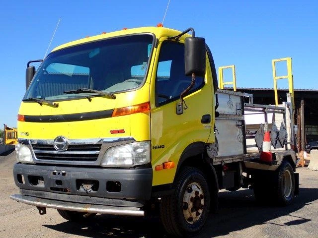 Hino 155 2009