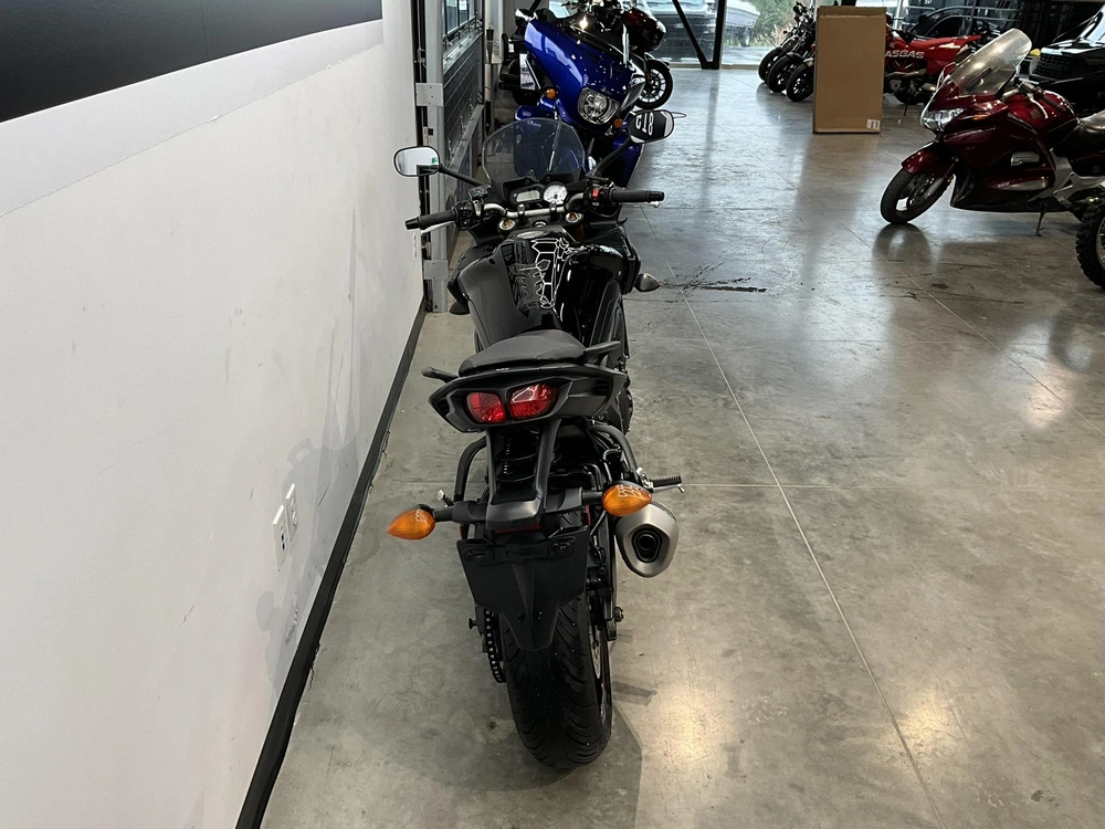 Yamaha Fazer Fz8 2014 alt