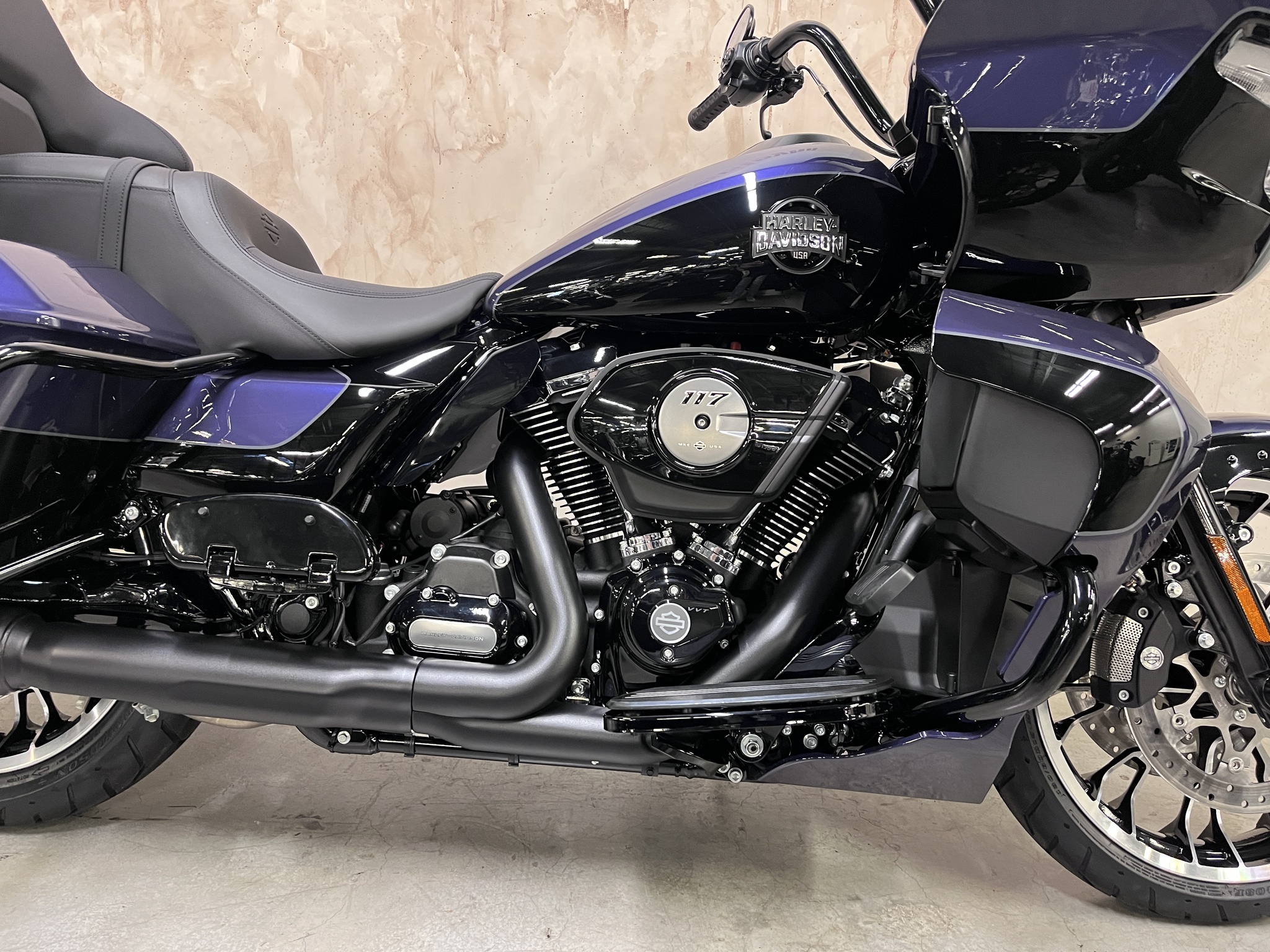 2026 Harley-Davidson FLTRXL Road Glide Limited thumbnail 4
