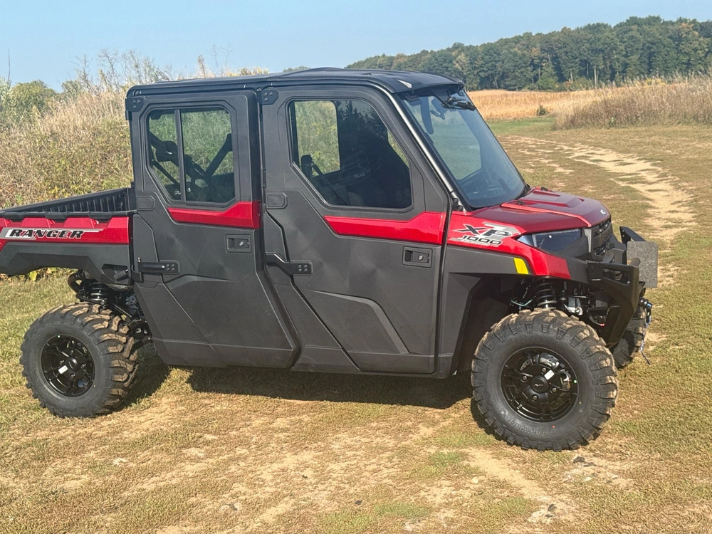 2026 Polaris Ranger Crew Xp 1000 Northstar Premium Red alt
