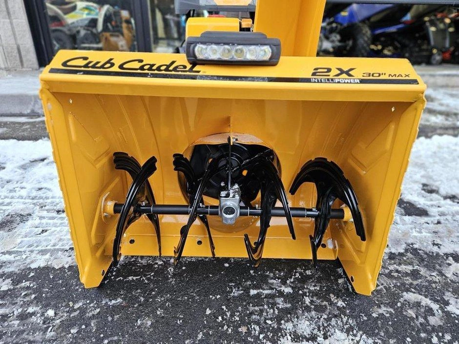 2024 Cub Cadet 2x 30 Hd alt