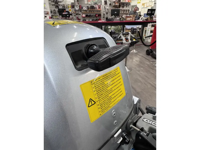 2026 Honda 8hp Portable, Manual Start, 15"