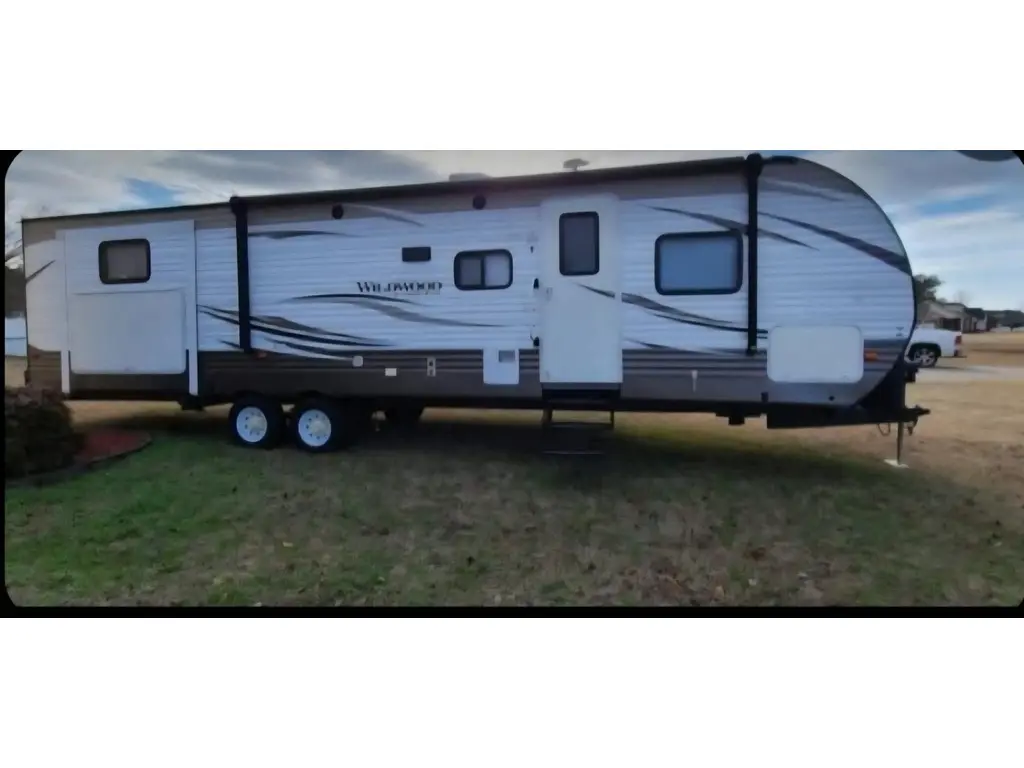 2018 Wildwood wdt31kqbts forest river