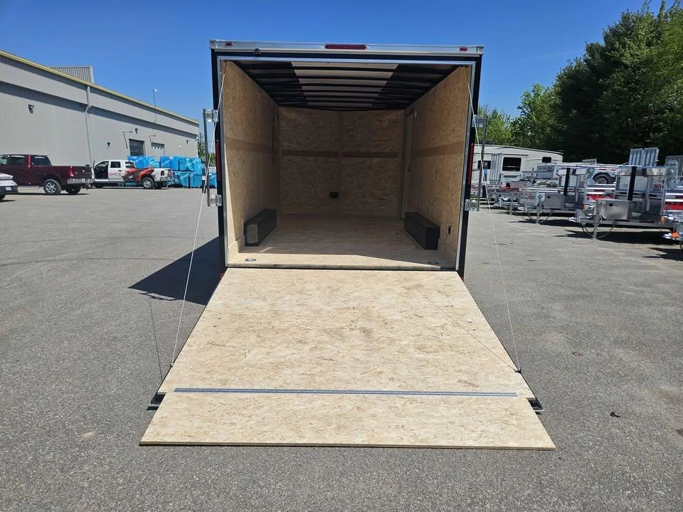 American Hauler Arrow-d 8.5 X 16' 2026 alt