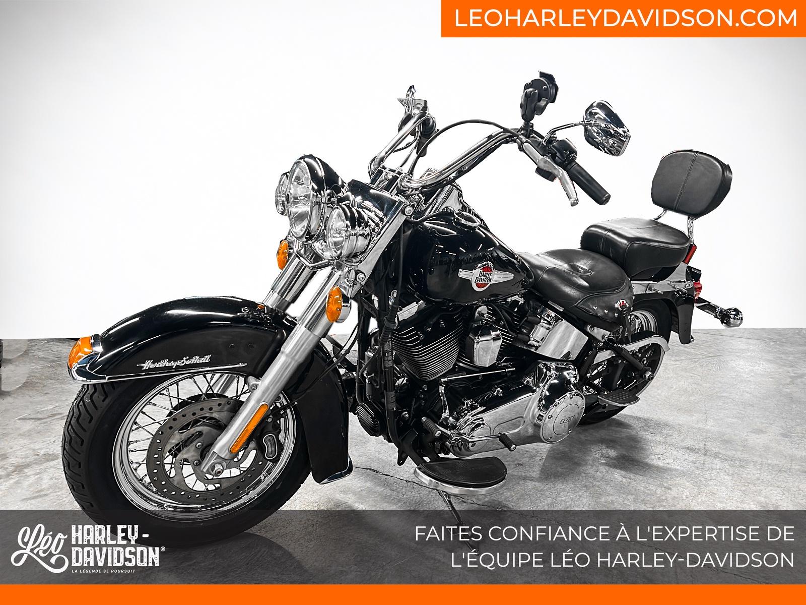 2016 Harley-Davidson FLSTC Softail Heritage Classic thumbnail 6