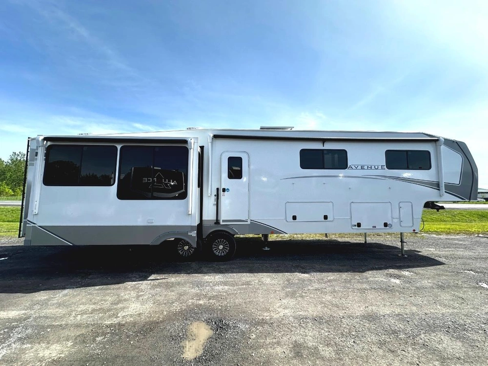 2026 Alliance Rv Avenue 39mbr alt