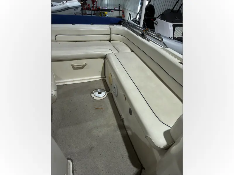 1999 Sea Ray 240 SunDeck