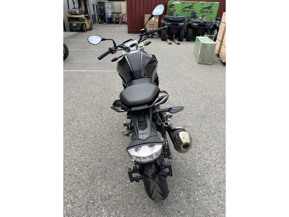 2022 Bmw G310r alt