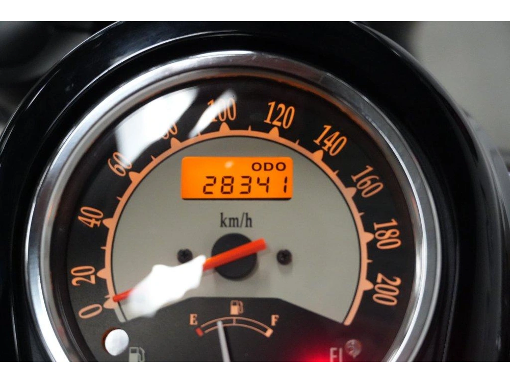 Kawasaki VULCAN 900 CLASSIC 2023 — photo 6
