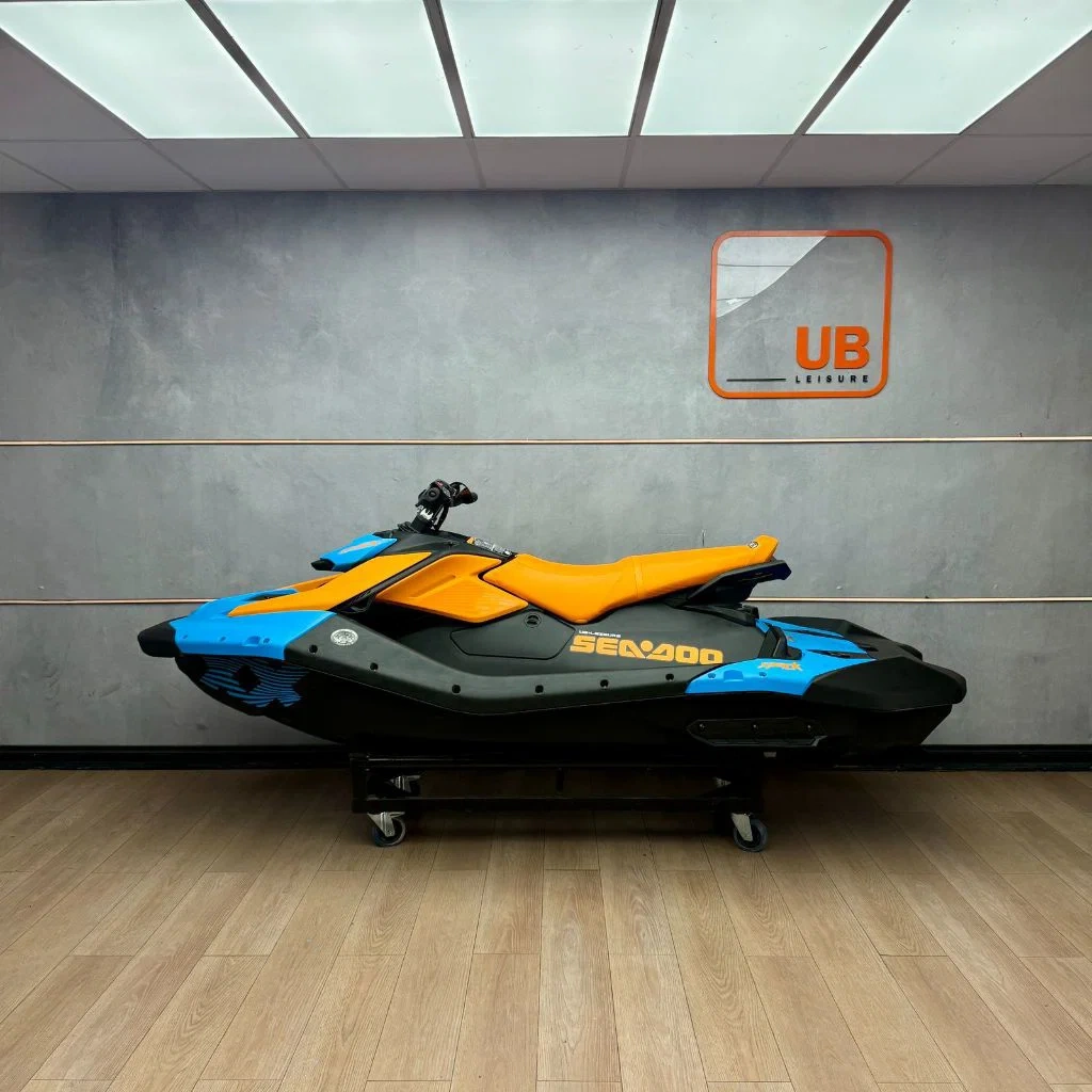 2026 Sea-Doo SPARK TRIXX 3UP IBR "Gulfstream Blue / Orange Crush (Sound System)"