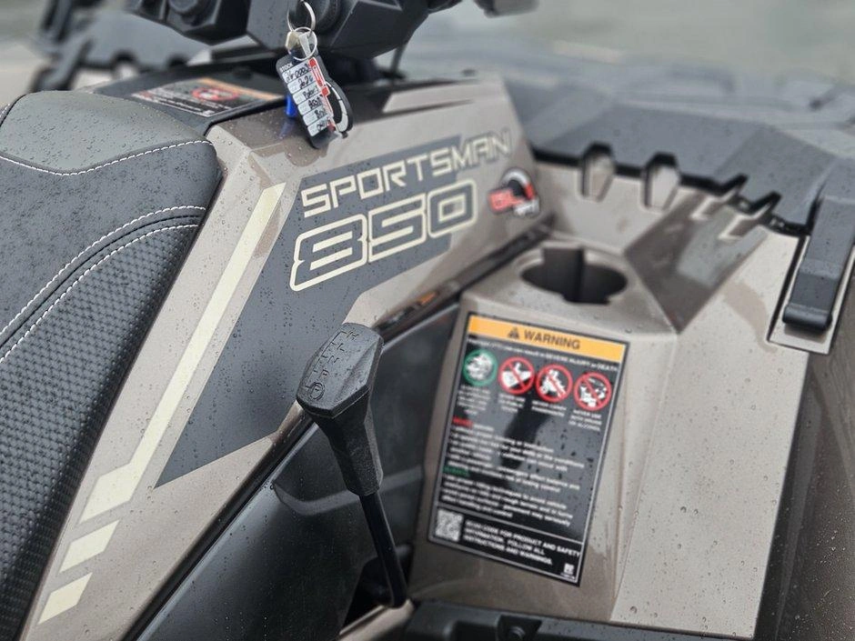 2026 Polaris Sportsman 850 Ultimate Trail Eps alt