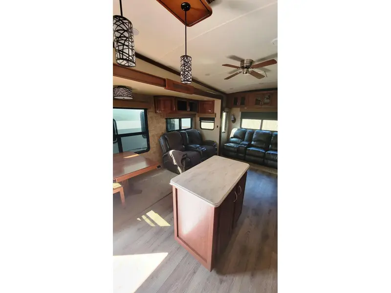2015 EverGreen BAYHILL 320RS thumbnail 5