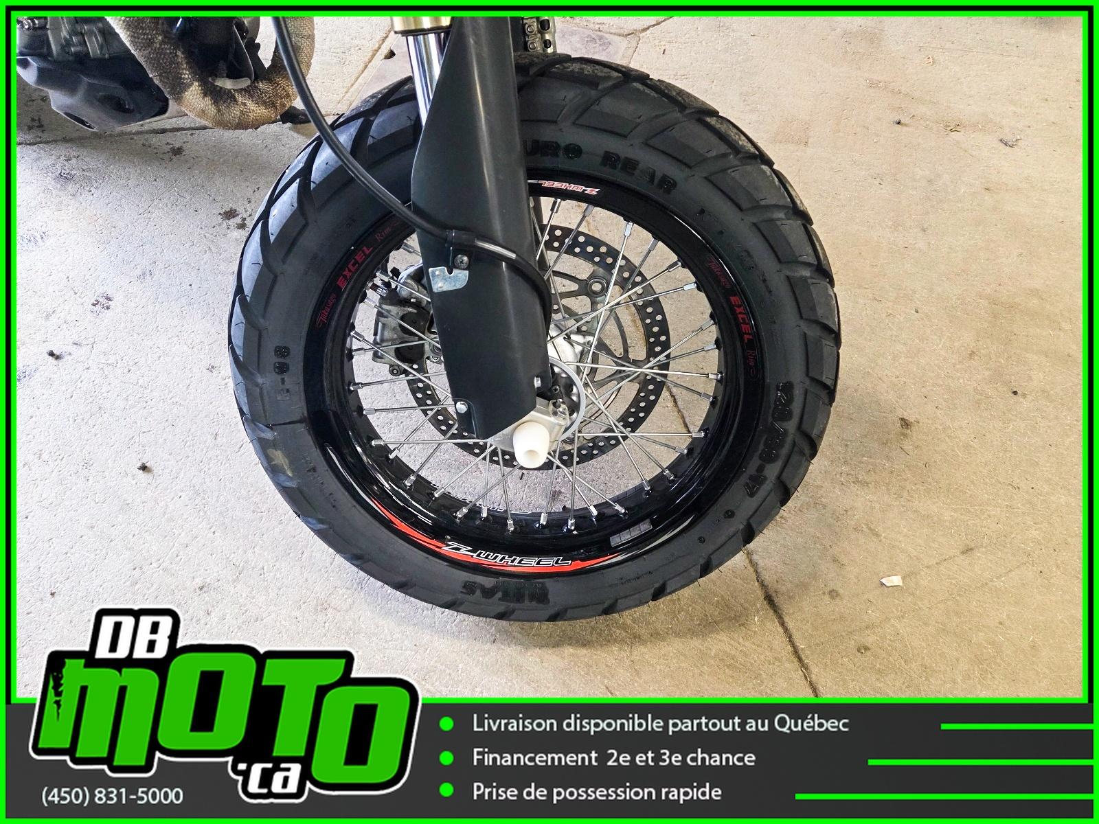 2011 Suzuki DRZ 400 SM thumbnail 9