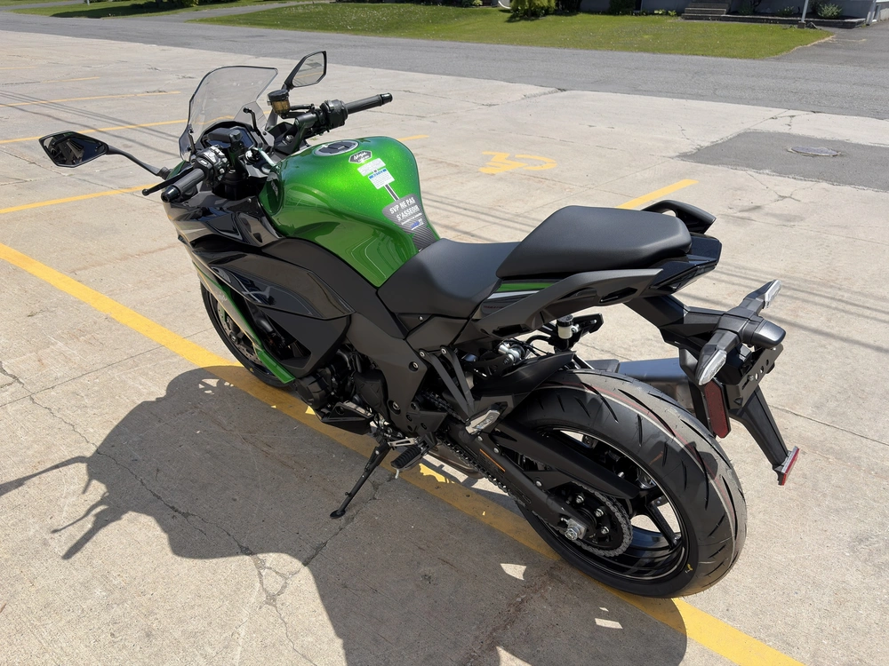 Kawasaki Ninja 1100sx Se 2026 alt
