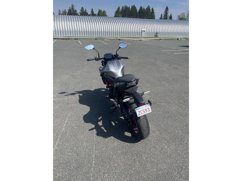 2023 Kawasaki Er650n alt