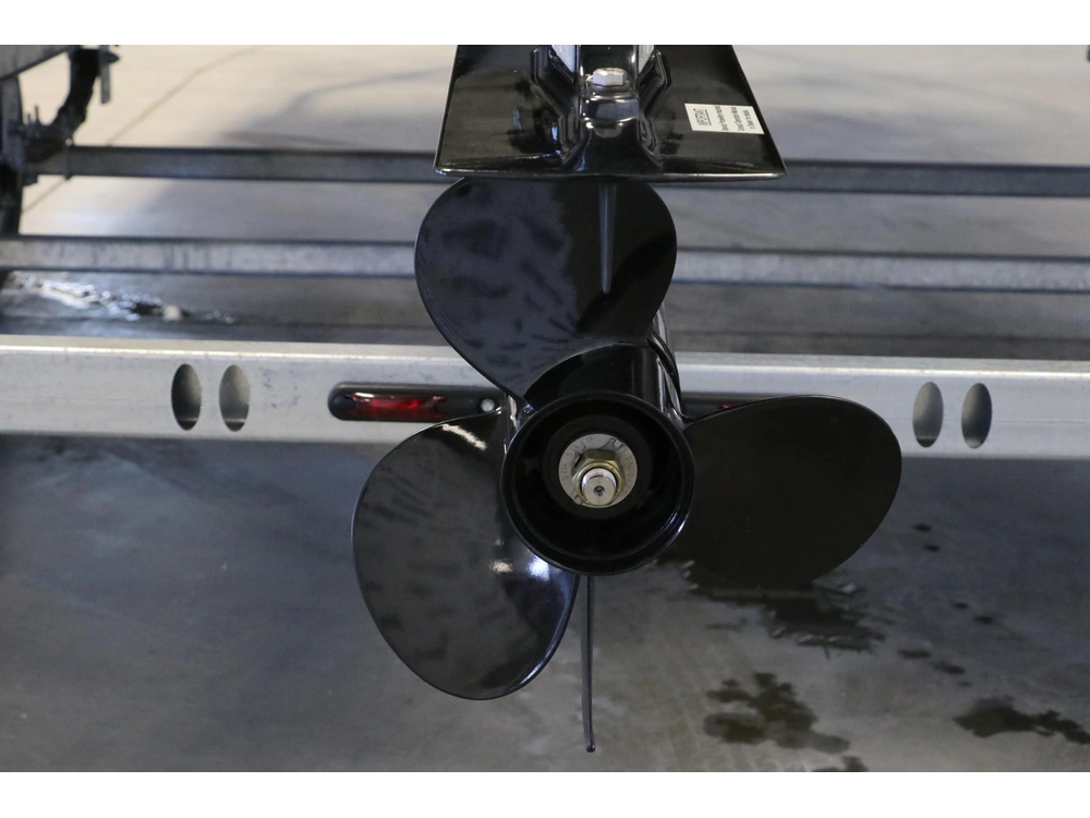 Avalon Venture 1775 Cruise Rear Bench +mercury 40 Hp 2023 alt