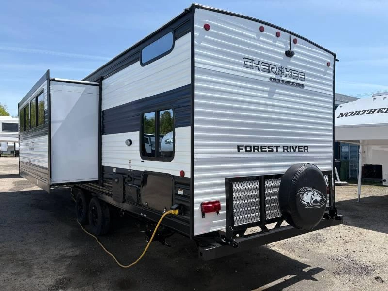 Cherokee Grey Wolf 26 Kf 2026 alt