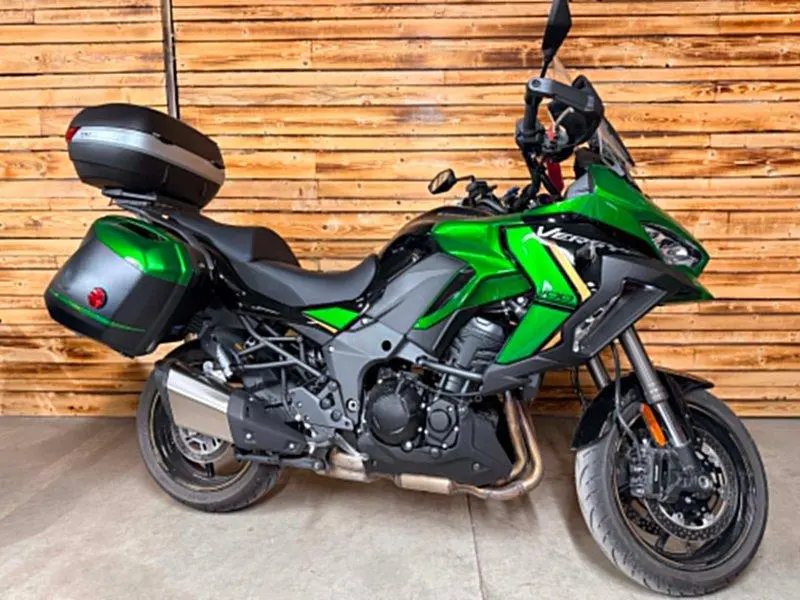 2026 Kawasaki VERSYS 1100 LT SE