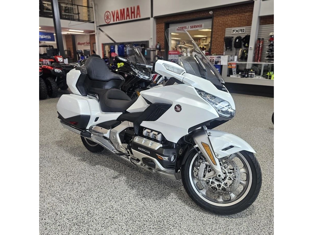 2018 Honda Goldwing alt