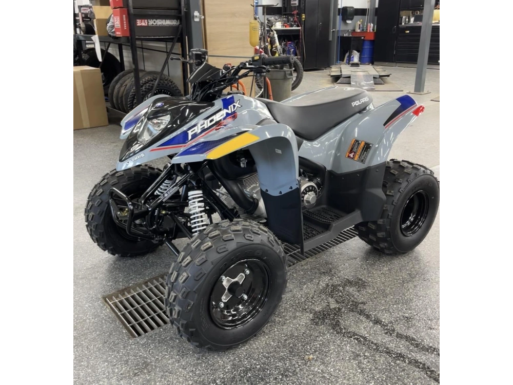 2026 Polaris Phoenix 200 alt