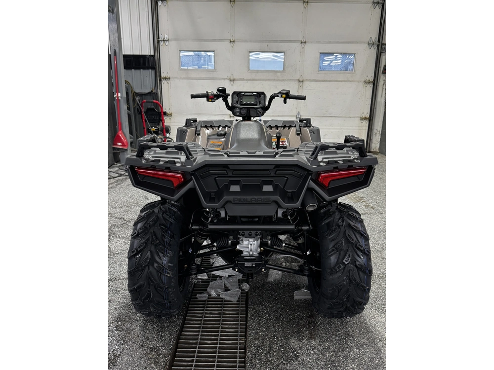 Polaris Sportsman 850 Premiu 2026 alt
