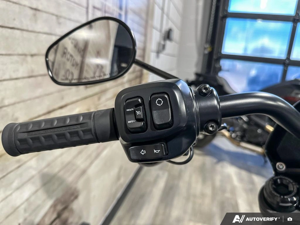 2025 Harley-davidson Low Rider S alt
