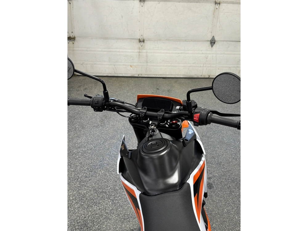 Ktm 390 Smc R 2026 alt