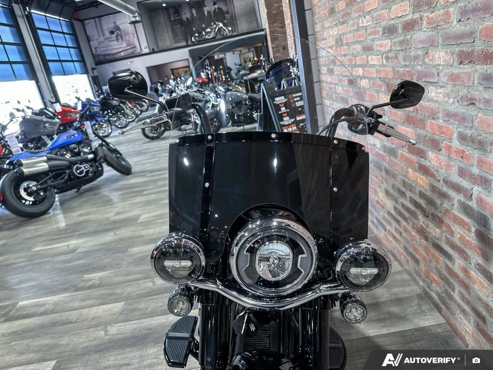 2026 Harley-davidson Heritage Classic alt