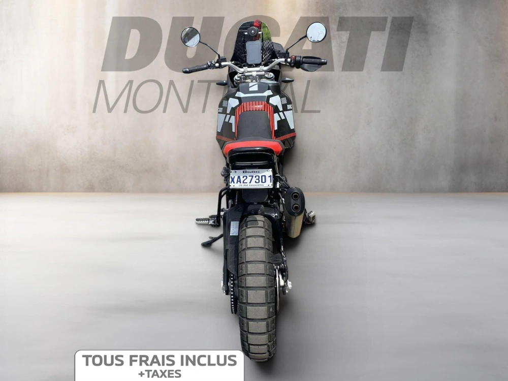 2024 Ducati Desertx alt