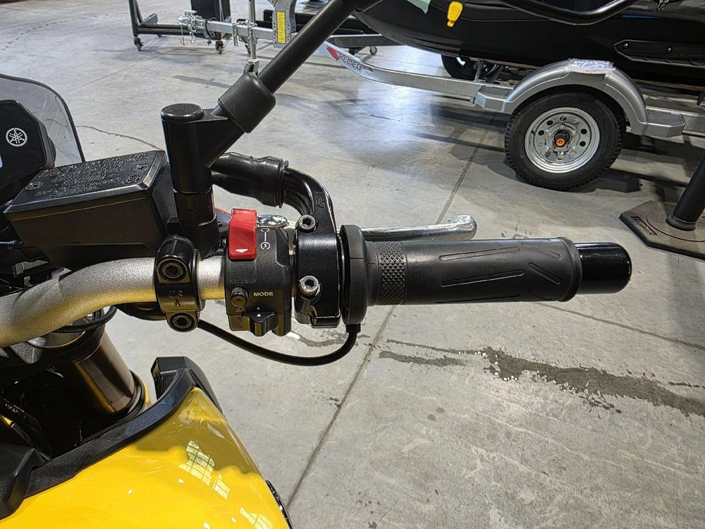 Yamaha Fz09 2015 alt