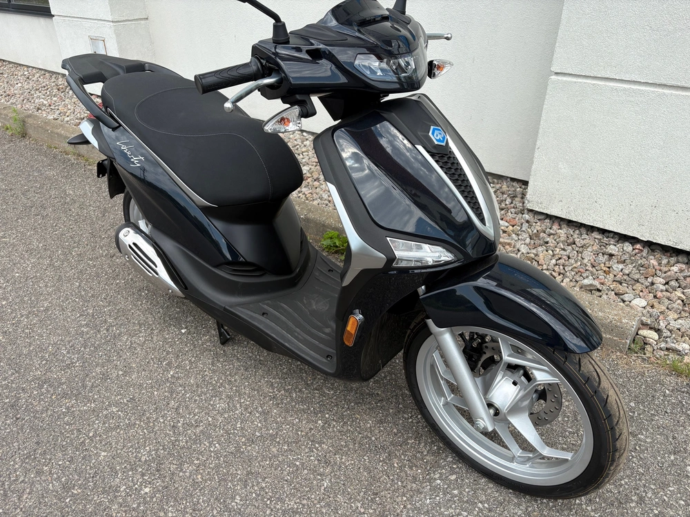 2026 Piaggio Liberty 50 alt
