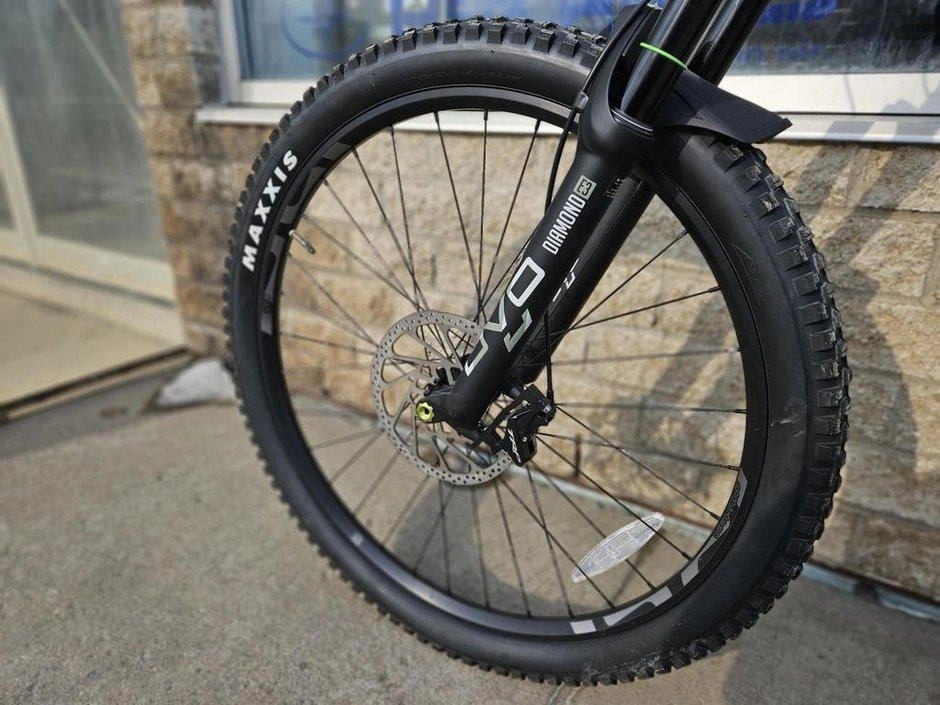 2023 Intense Tazer Mx alt