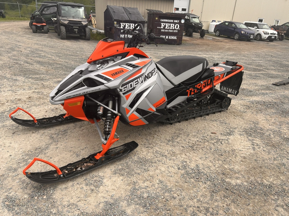 2021 Yamaha Sidewinder Srx Le (ca) alt