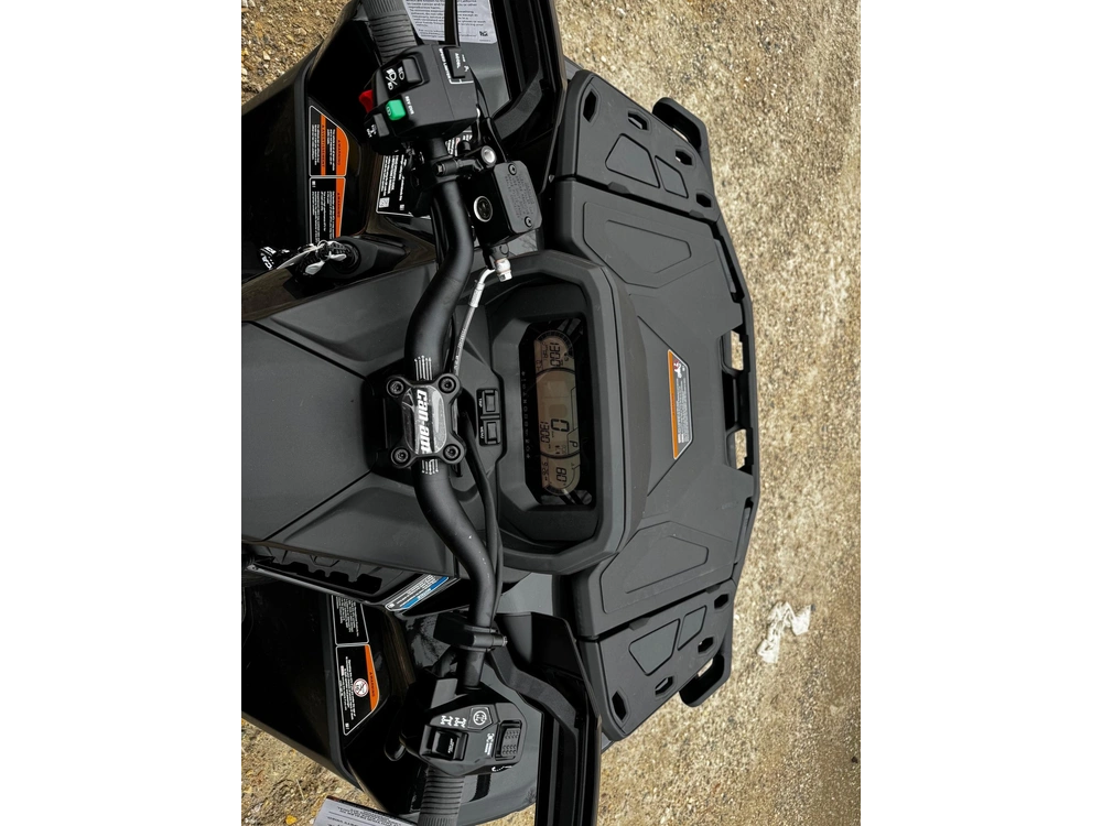 2026 Can-am Outlander Max 6x6 1000 alt